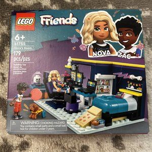 Lego Fiends Nova's Room Gaming Bedroom Playset (NEW)